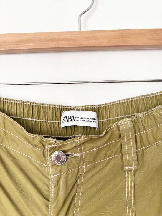 Zara mid rise wide leg cargos - Picture 4 of 7